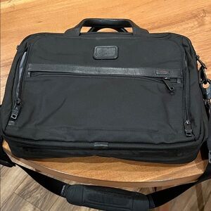 Tumi Classic Black Men's Briefcase